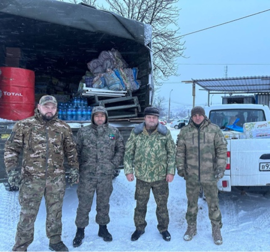 Порно видео Проверяет член парней в армии. Смотреть Проверяет член парней в армии онлайн